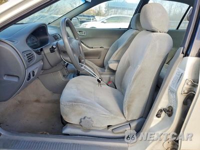 Zdjęcie 7 z 11 samochodu: 2003 MITSUBISHI GALANT ES VIN:4A3AA46G83E048041 - miniatura