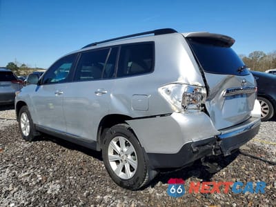 Drugie zdjęcie samochodu z przodu: 2012 TOYOTA HIGHLANDER BASE VIN:5TDZK3EH7CS065317 - miniatura