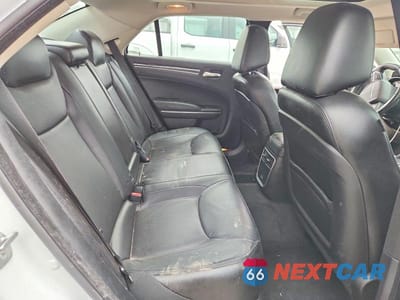 Zdjęcie 10 z 13 samochodu: 2016 CHRYSLER 300 LIMITED VIN:2C3CCARG3GH182524 - miniatura