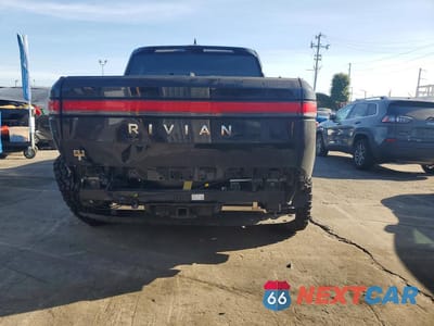 Zdjęcie 6 z 11 samochodu: 2022 RIVIAN R1T LAUNCH EDITION VIN:7FCTGAAL1NN009723 - miniatura