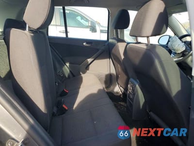 Zdjęcie 10 z 11 samochodu: 2017 VOLKSWAGEN TIGUAN S VIN:WVGBV7AX0HK051721 - miniatura