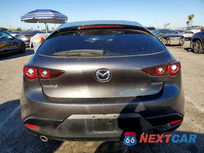 Zdjęcie 6 z 11 samochodu: 2023 MAZDA 3 SELECT VIN:JM1BPAKMXP1616562 - miniatura
