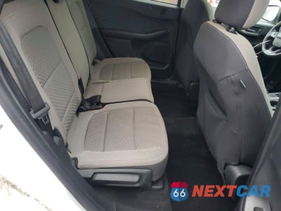 Zdjęcie 11 z 12 samochodu: 2022 FORD ESCAPE SE VIN:1FMCU9G60NUA60467 - miniatura