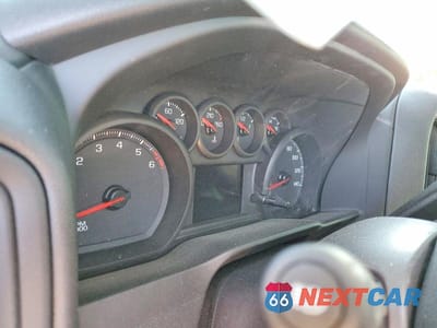 Zdjęcie 9 z 11 samochodu: 2026 CHEVROLET SILVERADO K1500 TRAIL BOSS CUSTOM VIN:3GCPKCEK2TG106955 - miniatura