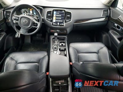 Zdjęcie 8 z 12 samochodu: 2018 VOLVO XC90 T6 VIN:YV4A22PK8J1209982 - miniatura
