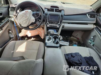 Zdjęcie 8 z 13 samochodu: 2014 TOYOTA CAMRY VIN:4T4BF1FK2ER355002 - miniatura