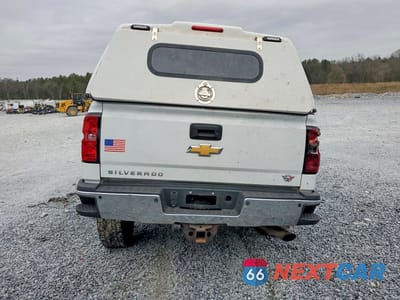 Zdjęcie 6 z 12 samochodu: 2016 CHEVROLET SILVERADO K2500 HEAVY DUTY VIN:1GC2KUEG2GZ378360 - miniatura