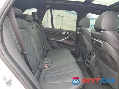 Zdjęcie 11 z 13 samochodu: 2025 BMW X5 XDRIVE50E VIN:5UX43EU01S9Y60695 - miniatura