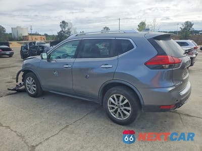 Drugie zdjęcie samochodu z przodu: 2017 NISSAN ROGUE SV VIN:KNMAT2MV1HP559119 - miniatura
