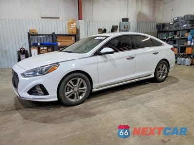 2018 HYUNDAI SONATA SPORT+ 5NPE34AF1JH724937 - główne zdjęcie licytacji z USA - miniatura