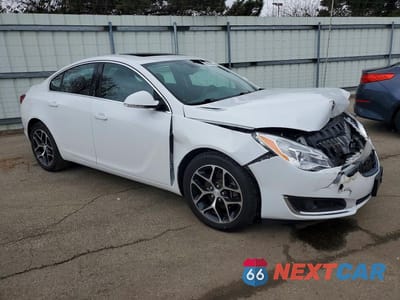 Czwarte zdjęcie samochodu z boku: 2017 BUICK REGAL SPORT TOURING VIN:2G4GL5EX5H9132547 - miniatura