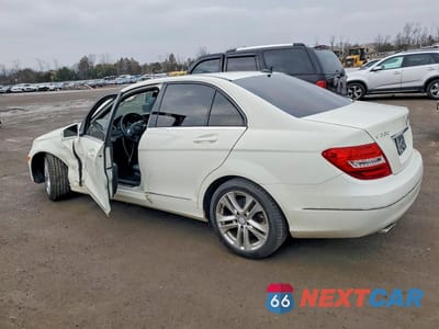 Drugie zdjęcie samochodu z przodu: 2012 MERCEDES-BENZ C 300 4MATIC VIN:WDDGF8BBXCR226210 - miniatura