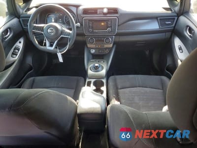 Zdjęcie 8 z 11 samochodu: 2018 NISSAN LEAF S VIN:1N4AZ1CP7JC309284 - miniatura