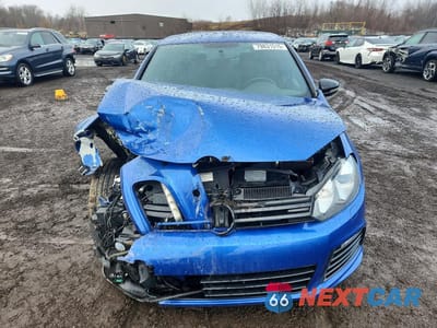 Piąte zdjęcie samochodu w środku: 2013 VOLKSWAGEN GOLF R VIN:WVWPF7AJ1DW056058 - miniatura