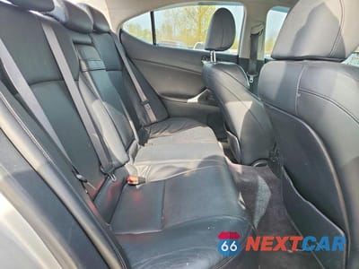 Zdjęcie 10 z 11 samochodu: 2007 LEXUS IS 350 BASE VIN:JTHBE262272008368 - miniatura