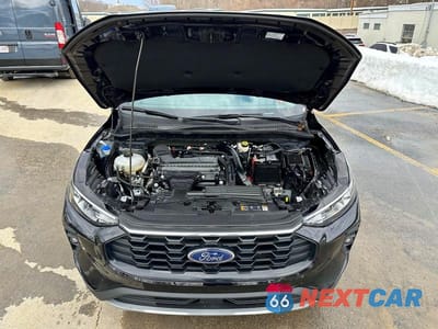 Piąte zdjęcie samochodu w środku: 2025 FORD ESCAPE ST LINE SELECT VIN:1FMCU9NAXSUB45447 - miniatura