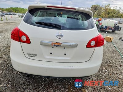 Zdjęcie 6 z 13 samochodu: 2014 NISSAN ROGUE SELECT S VIN:JN8AS5MT8EW606624 - miniatura