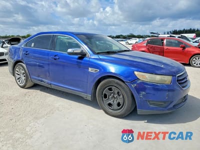 Czwarte zdjęcie samochodu z boku: 2013 FORD TAURUS LIMITED VIN:1FAHP2F82DG212425 - miniatura