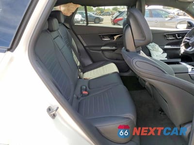 Zdjęcie 11 z 12 samochodu: 2026 MERCEDES-BENZ GLC 300 VIN:W1NKM4GB8TU109369 - miniatura