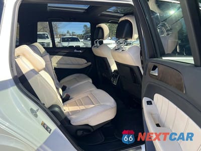 Zdjęcie 6 z 11 samochodu: 2018 MERCEDES-BENZ GLS 63 AMG 4MATIC VIN:4JGDF7FE6JB045599 - miniatura