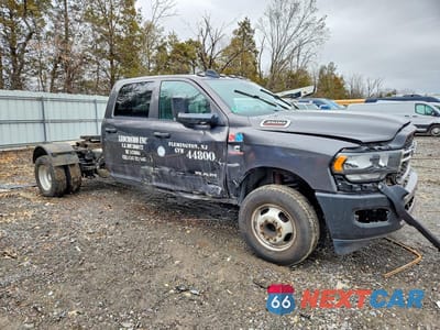 Czwarte zdjęcie samochodu z boku: 2022 RAM 3500 VIN:3C7WRSCL4NG339321 - miniatura