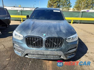 Piąte zdjęcie samochodu w środku: 2021 BMW X3 XDRIVE30I VIN:5UXTY5C03M9F26124 - miniatura