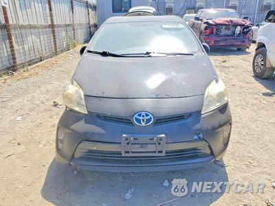 Piąte zdjęcie samochodu w środku: 2015 TOYOTA PRIUS TWO VIN:JTDKN3DU1F0482494 - miniatura