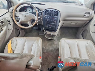 Zdjęcie 8 z 13 samochodu: 2002 DODGE GRAND CARAVAN SPORT VIN:2B4GP44342R520407 - miniatura