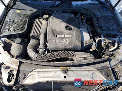 Zdjęcie 11 z 12 samochodu: 2016 MERCEDES-BENZ C 300 4MATIC VIN:55SWF4KB4GU096630 - miniatura