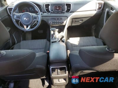 Zdjęcie 8 z 12 samochodu: 2017 KIA SPORTAGE LX VIN:KNDPMCAC7H7269645 - miniatura