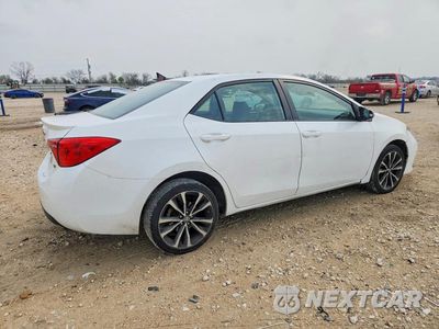 Trzecie zdjęcie samochodu z tyłu: 2017 TOYOTA COROLLA SE VIN:5YFBURHE0HP656590 - miniatura