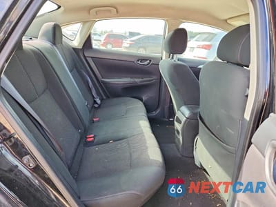 Zdjęcie 10 z 13 samochodu: 2018 NISSAN SENTRA S VIN:3N1AB7AP6JY248833 - miniatura