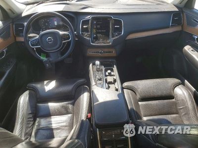 Zdjęcie 8 z 13 samochodu: 2016 VOLVO XC90 T8 VIN:YV4BC0PL6G1034283 - miniatura