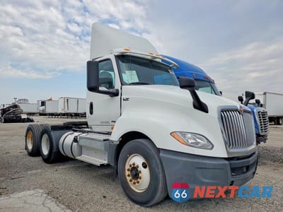 2019 INTERNATIONAL LT625 SEMI TRUCK 3HSDZTZR0KN134888 - główne zdjęcie licytacji z USA - miniatura