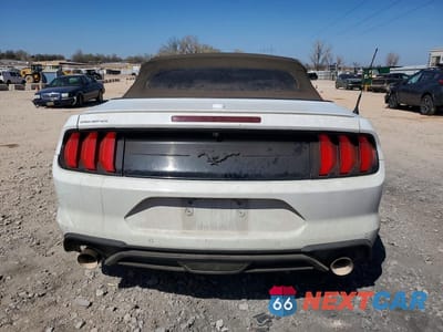 Zdjęcie 6 z 12 samochodu: 2018 FORD MUSTANG VIN:1FATP8UH8J5133395 - miniatura