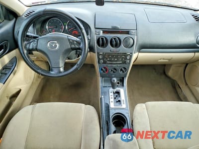 Zdjęcie 8 z 12 samochodu: 2006 MAZDA MAZDA6 SEDAN BASE GRADE VIN:1YVHP80D065M34411 - miniatura
