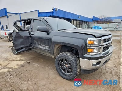 Czwarte zdjęcie samochodu z boku: 2015 CHEV SILVERADO VIN:3GCUKREC7FG153028 - miniatura