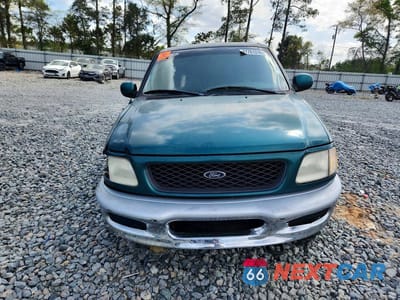 Piąte zdjęcie samochodu w środku: 1998 FORD F150 VIN:1FTRX18L0WKB94484 - miniatura