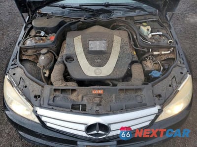 Zdjęcie 11 z 12 samochodu: 2009 MERCEDES-BENZ C 300 VIN:WDDGF54X19R068131 - miniatura