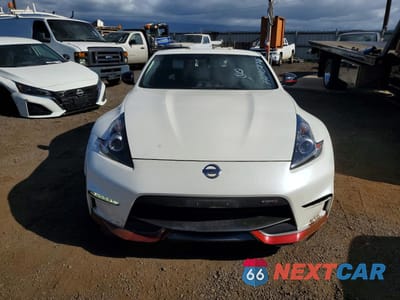 Piąte zdjęcie samochodu w środku: 2020 NISSAN 370Z NISMO VIN:JN1AZ4EH2LM823397 - miniatura