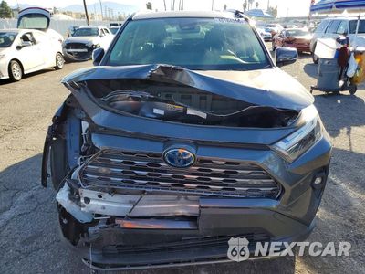 Piąte zdjęcie samochodu w środku: 2022 TOYOTA RAV4 HYBRID LIMITED VIN:JTMD6RFV9ND522519 - miniatura