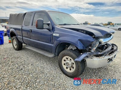 Czwarte zdjęcie samochodu z boku: 2005 FORD F250 SUPER DUTY VIN:1FTSX21535EC63281 - miniatura