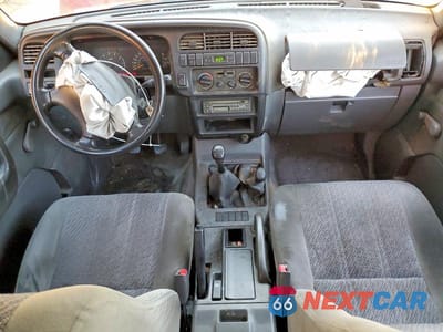 Zdjęcie 8 z 13 samochodu: 1995 ISUZU TROOPER S VIN:JACDJ58V7S7902682 - miniatura
