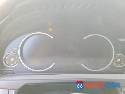 Zdjęcie 9 z 12 samochodu: 2015 BMW X6 XDRIVE35I VIN:5UXKU2C5XF0N77450 - miniatura