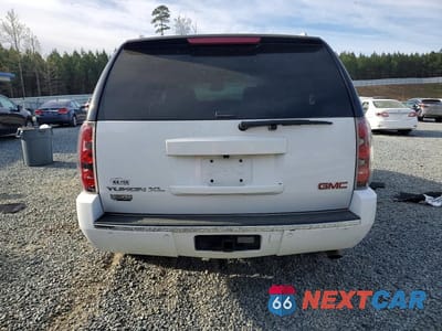 Zdjęcie 6 z 12 samochodu: 2007 GMC YUKON XL DENALI VIN:1GKFK66827J364613 - miniatura