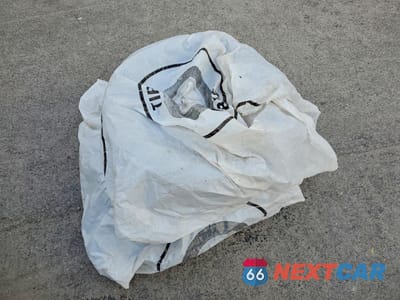 Zdjęcie 12 z 13 samochodu: 2008 SAAB 9-3 2.0T VIN:YS3FB46Y681126421 - miniatura