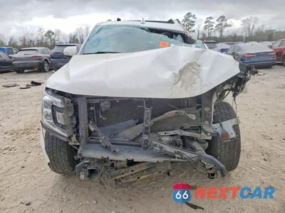 Piąte zdjęcie samochodu w środku: 2019 FORD EXPEDITION XLT VIN:1FMJU1HT1KEA13323 - miniatura