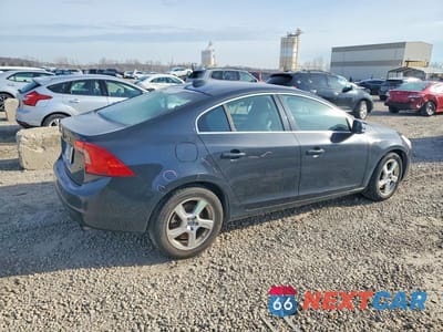 Trzecie zdjęcie samochodu z tyłu: 2012 VOLVO S60 T5 VIN:YV1622FS7C2144625 - miniatura