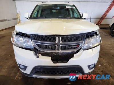 Piąte zdjęcie samochodu w środku: 2019 DODGE JOURNEY SE VIN:3C4PDDBG7KT795204 - miniatura