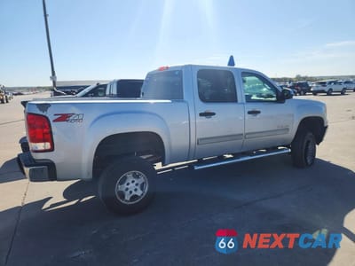 Trzecie zdjęcie samochodu z tyłu: 2012 GMC SIERRA K1500 SLE VIN:3GTP2VE7XCG153349 - miniatura